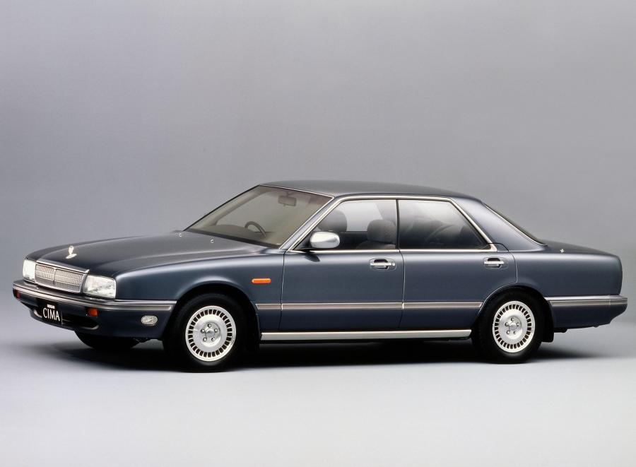  Nissan Cedric Cima 1988 года  (фото 11 из 21)